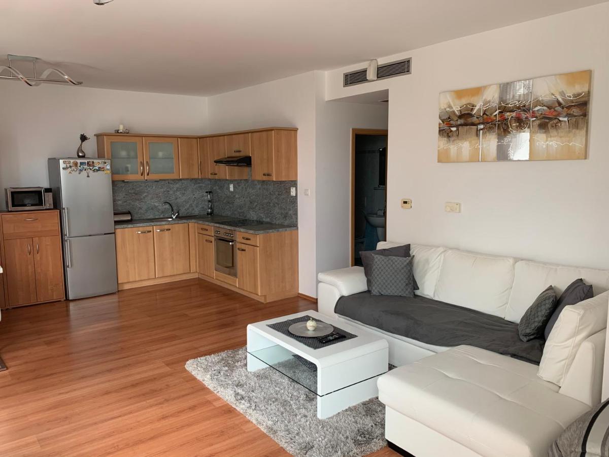 Vienna Gate Apartment Pozsony Kültér fotó