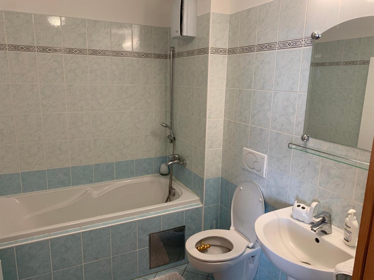 Vienna Gate Apartment Pozsony Kültér fotó